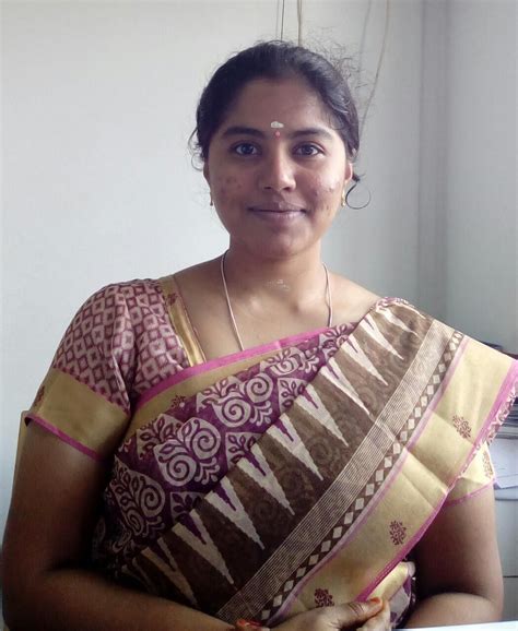 kadakkal aunty hot|HeroAunty (@HeroAunty) .